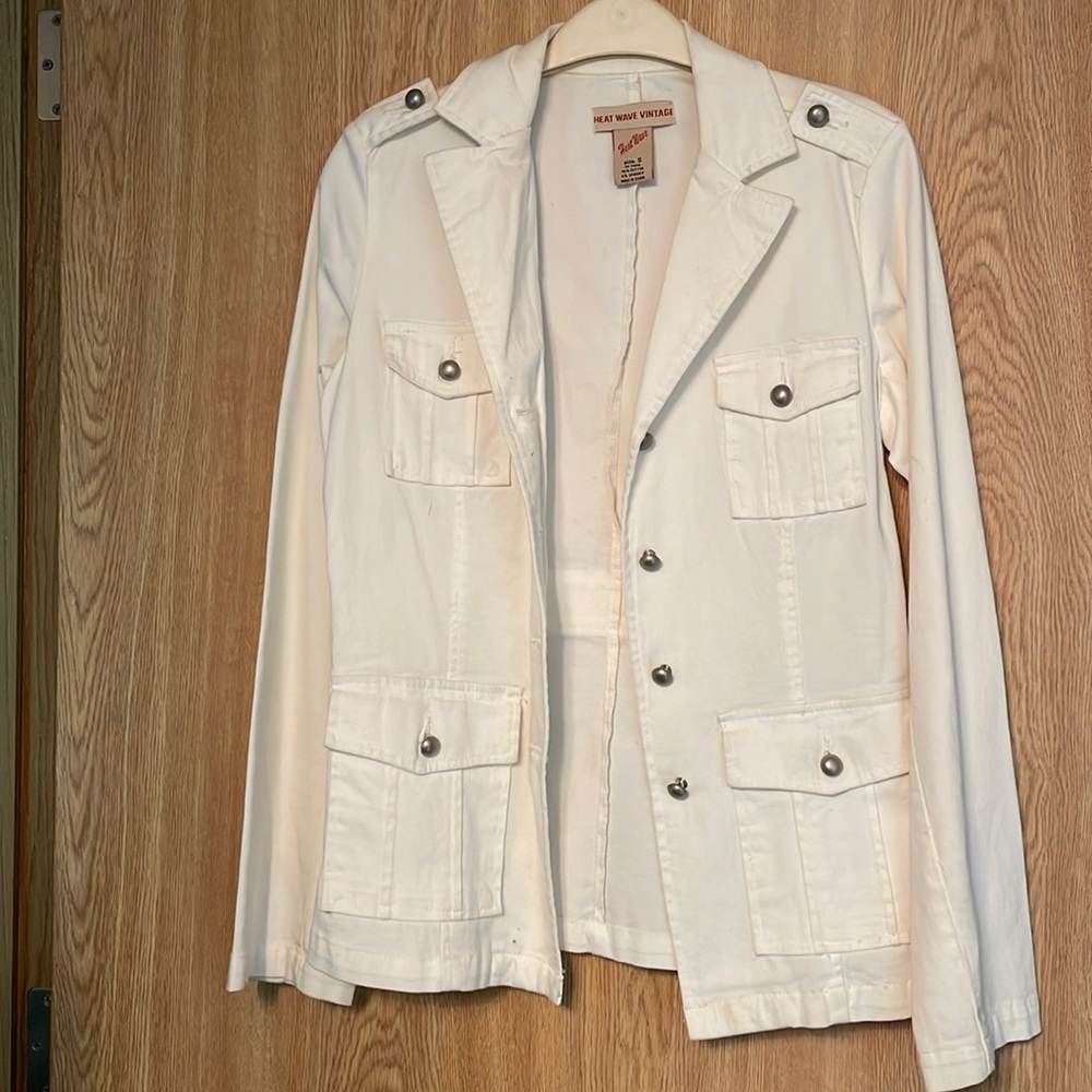 Heat wave vintage white jacket size S